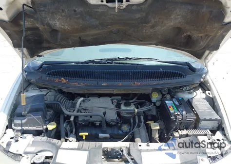 2001 Dodge Grand Caravan Sport z USA, uszkodzony, nr VIN 2B4GP44331R262380